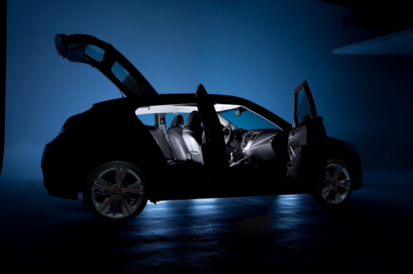 2012_Hyundai_Veloster_hatchback_teaser_photo.jpg