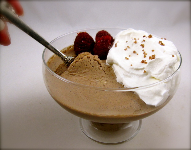 lampmanchocolatemousse.JPG