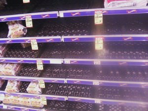 bread-aisle-meijer.jpg