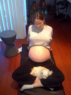 pregnant-yoga-flickr-tarabrown.jpg