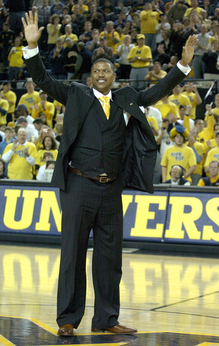 Michigan Basketball Fab Five Legend Jalen Rose Turns 50 - Sports