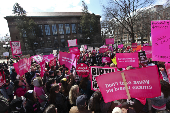 PlanParentHood-DiagProtest_03-26-2011_7.jpg