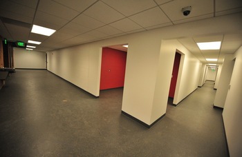 Ann_Arbor_city_hall_basement_April_2011_1.jpg