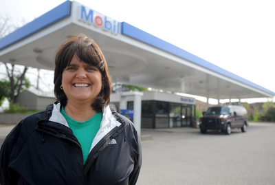 051111_Mobile_Gas_Misty_Filsinger-.jpg
