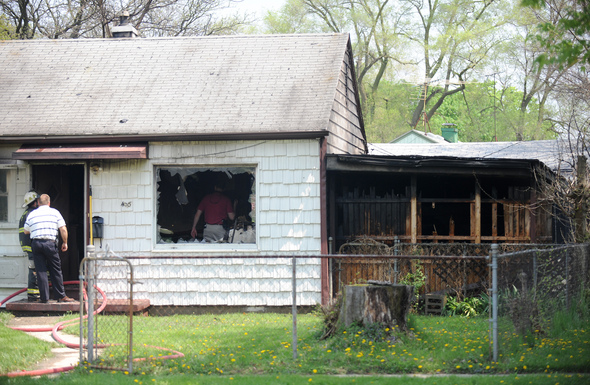 051211-AJC-fire-ainsworth-c.JPG
