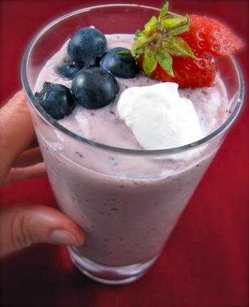 lampman-red-white-blueberry smoothie.jpg