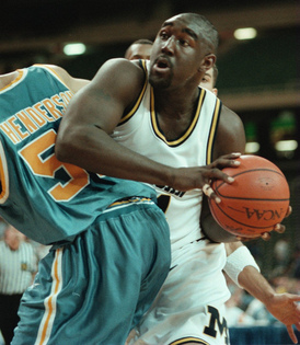 ROBERT-TRAYLOR-ACTION.jpg