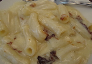 zingermansroadhousemacaroniandcheese.JPG