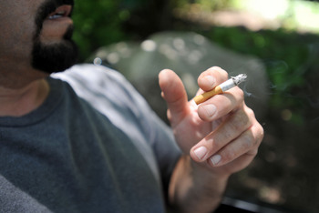 University-of-Michigan-smoking-ban-July-1-smoker.jpg