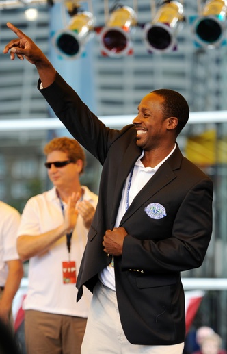 Desmond_Howard_College_Hall_2.jpg