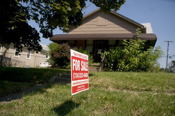 Ypsilanti_foreclosure_open_house_1.jpg