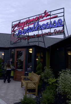 Zingerman's_Roadhouse_2.JPG