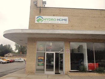 Hydro_Home_Indoor_Growing_Supplies_hydroponics_Ypsilanti.jpg