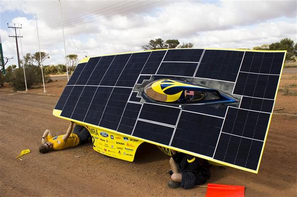 UM-solar-car.jpg