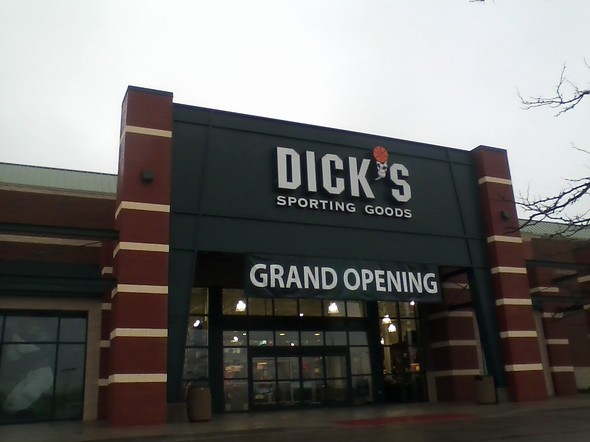 dicks_sporting_goods.jpg