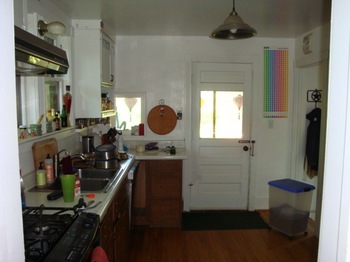 112411_kitchen5.jpg