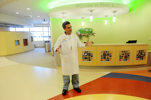 Thumbnail image for 110111-AJC-New-Mott-Hospital-Media-Tour-20.JPG