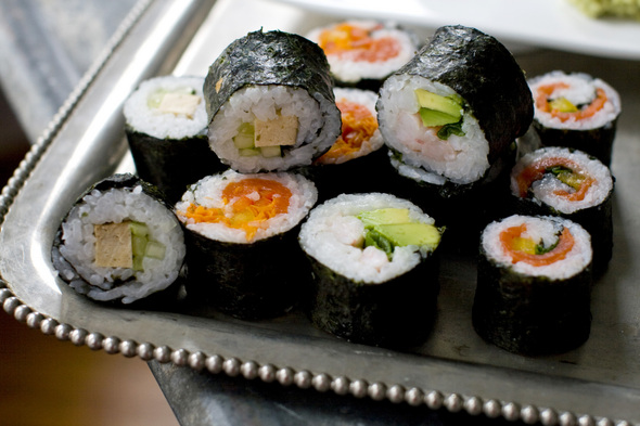 sushi_party.jpg