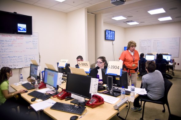 Mott_Children's_hospital_command_center2.JPG