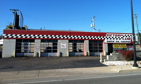 victory_lane_oil_change.jpg