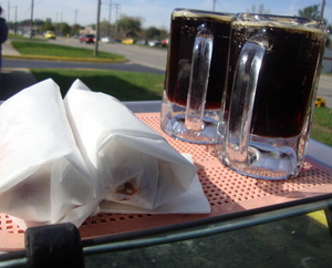 billsdriveinchilidogsandrootbeer.JPG