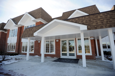 Ciena_Healthcare_Health_Care_Regency_at_Bluffs_Park.JPG