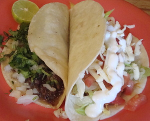 taquerialafiestatacos.JPG