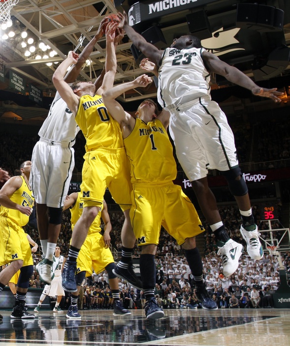 MSU_UMBB_Rebound_AP1.jpg