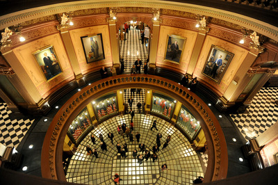 Michigan_state_capitol.JPG