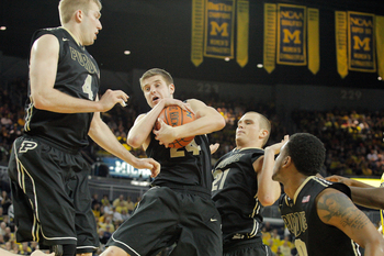 PURDUE-REBOUND.JPG