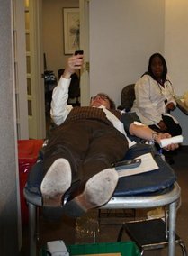 Ed-Ridha-donating.jpg