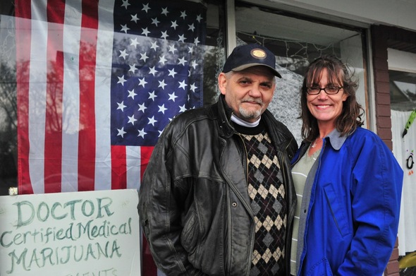 Garth_and_Leslie_Bolgos_Grass_Station.jpg