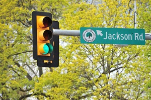 Jackson_Avenue_041112_b.jpg