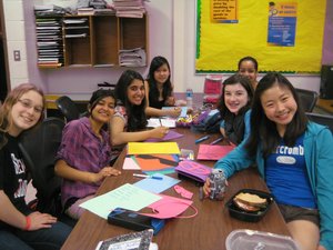 huron-homefront-hugs-make-cards.jpg