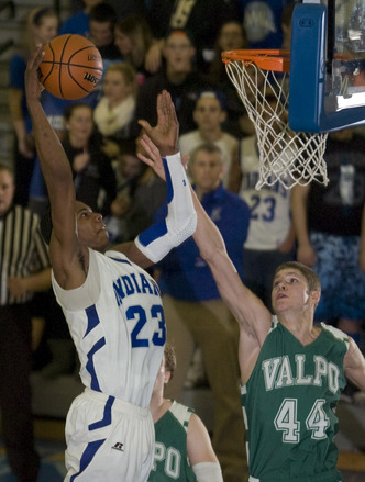 UMBB_Glenn_Robinson_Dunk.jpg