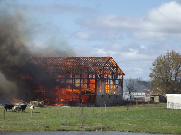 Welshans_barn_fire.JPG