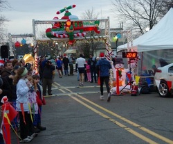 Jackson-December-2011-Holiday-Hustle-5K