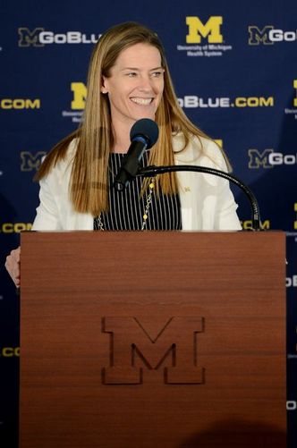 UMWBB_Kim_Barnes_Arico_Presser.jpg