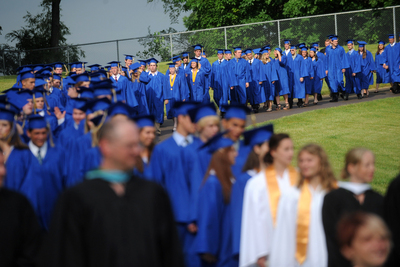 060610_NEWS_Saline_Graduati.JPG