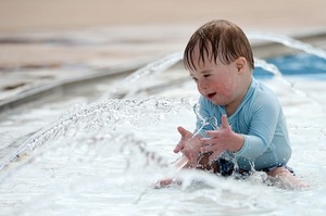 061912_Hot_Weather_Pool_MRM_02.jpg