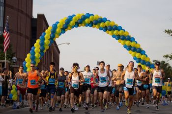 AnnArborMarathon_Start.JPG