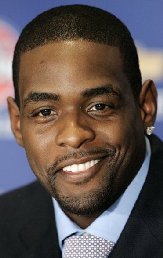 ChrisWebber_AP_Mug-thumb-333x526-115347.jpg