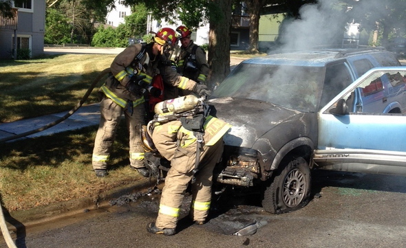 suvfire0628.jpg