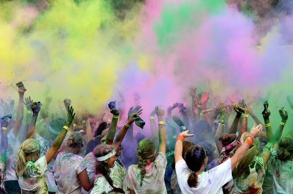 072212_NEWS_Color_Run_MRM_19_fullsize.jpeg