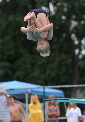 jay-lang-wisc-diving-champion.jpg