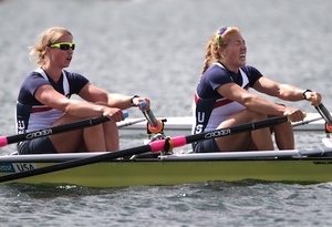 sarah-trowbridge-rowing.jpg