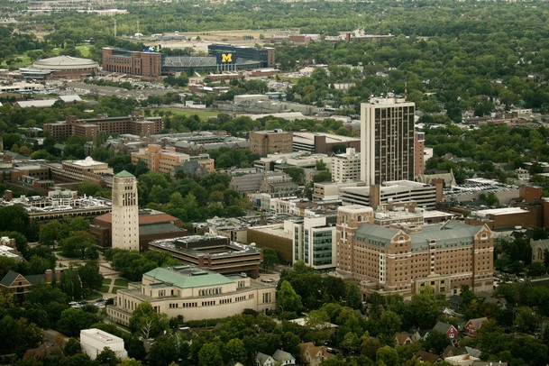 081012_ann_arbor_skyline.jpg