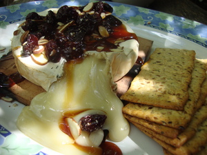 grilledbriewithcherries.JPG