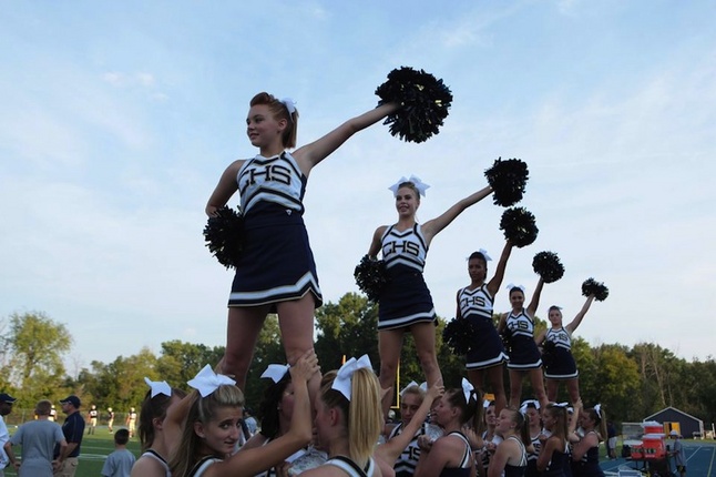 chelsea-cheerleaders.jpg