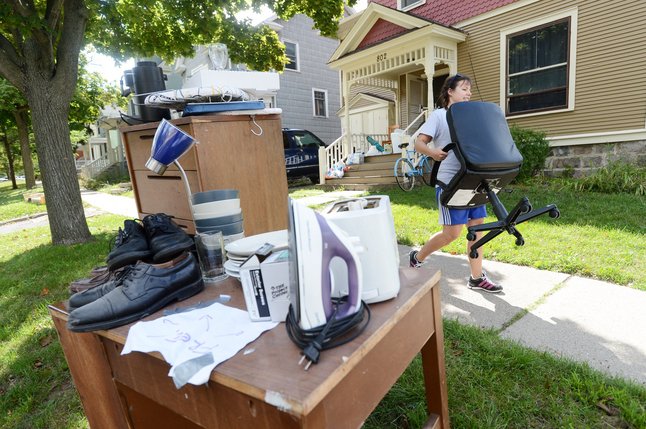 moving_photo_apartment.jpg